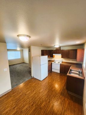 Centrally Located Must See 2 Bed/1Bath!