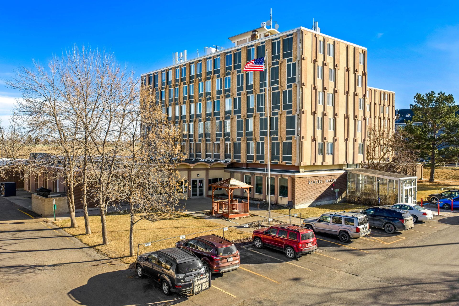 Great Falls Apartment: 1501 9th St S