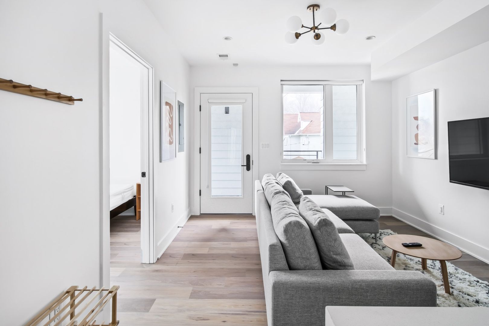 Washington Apartment: 1201 Perry St NE