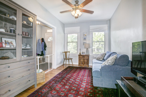 Cozy Townhouse in Columbia Heights! – photo 1