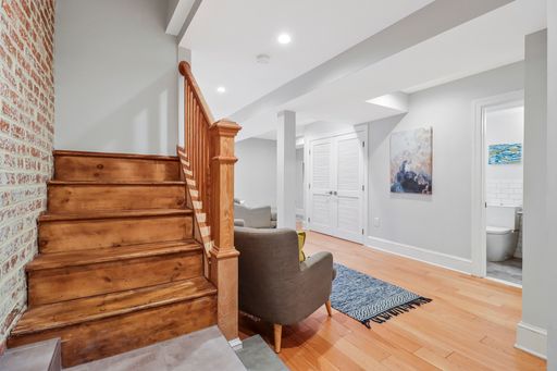 Stylish 1BR Columbia Heights Home with Modern Finishes & Open Living – photo 1