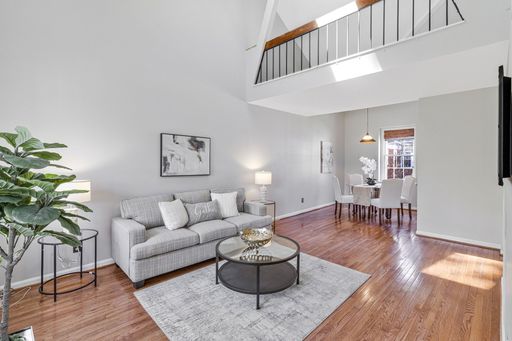 Loft-style Living in McLean Gardens! | Water included – photo 1