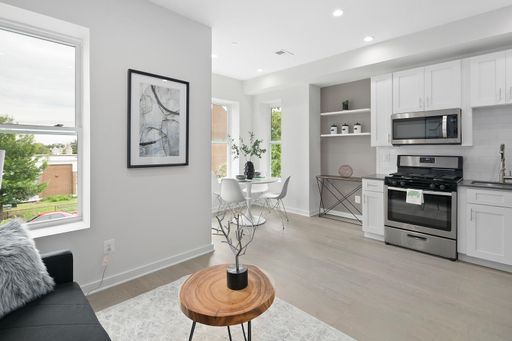 Columbia Heights One-Bedroom Gem| East-facing living room | Water and Gas included! – photo 1