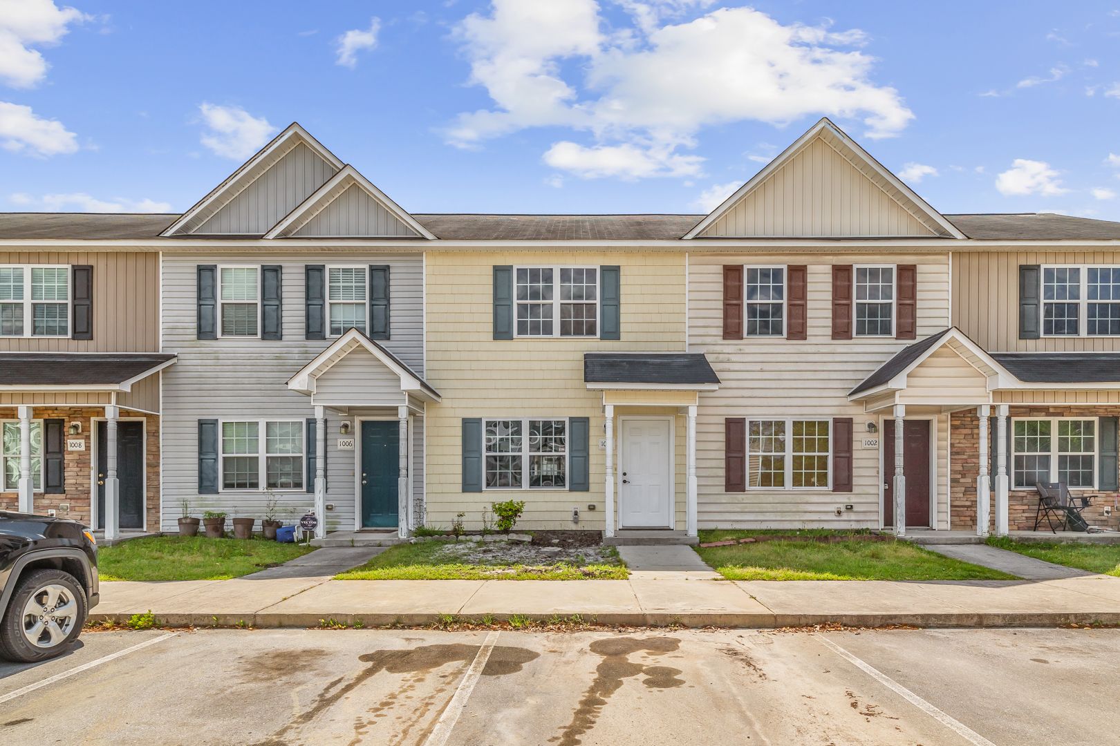 Jacksonville Townhome: 1004 Banister Loop