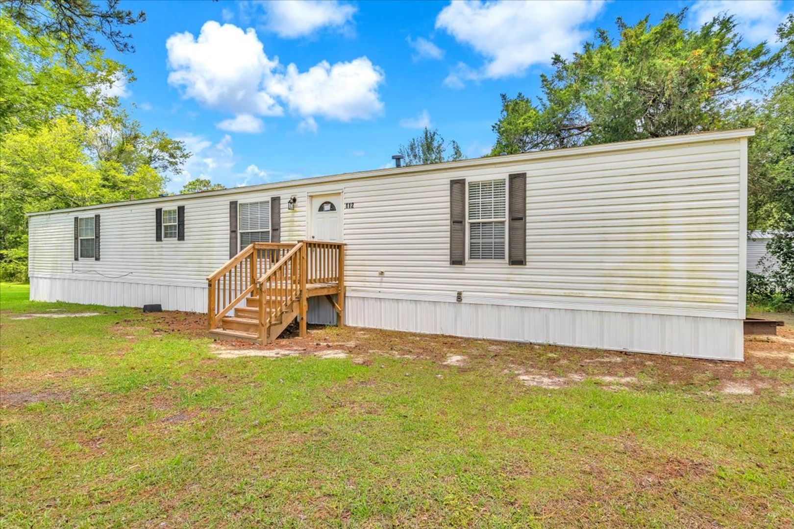 Jacksonville House: 112 Coot Davis Rd.