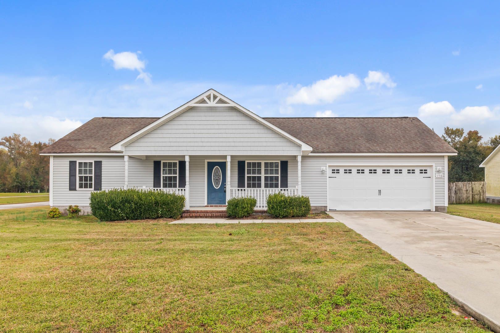 Jacksonville House: 156 Louie Lane