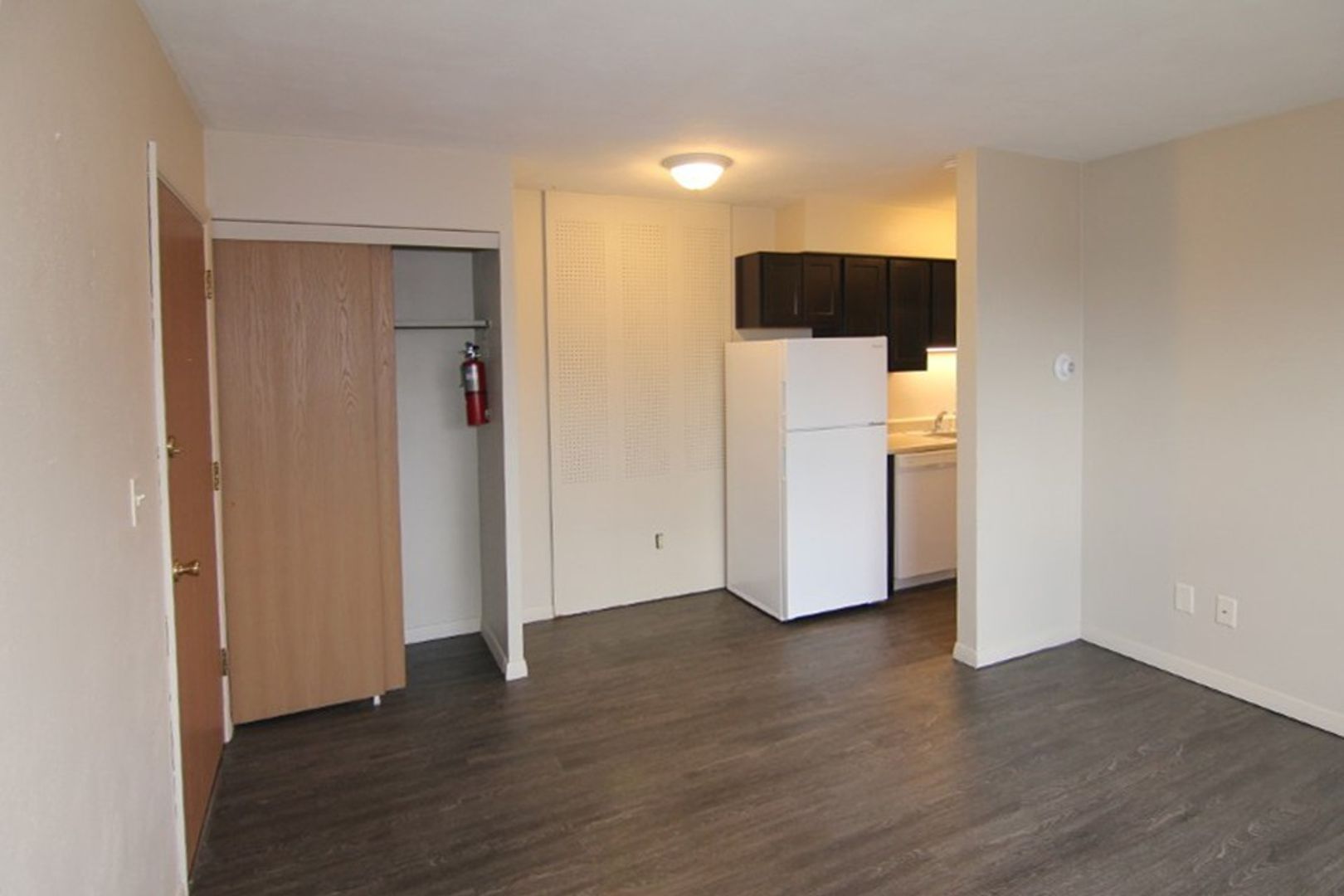 Coralville Apartment: 914 20th Ave Pl