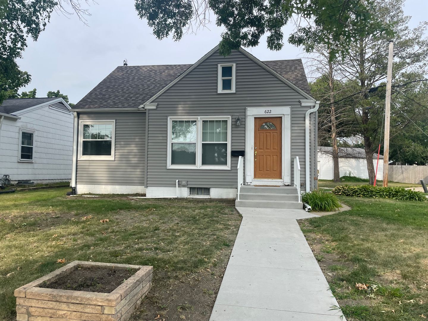 Cedar Rapids House: 622 20th St NE