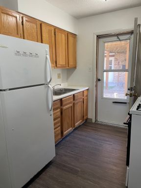 Large 2 bedroom 1 bath in Coralville!