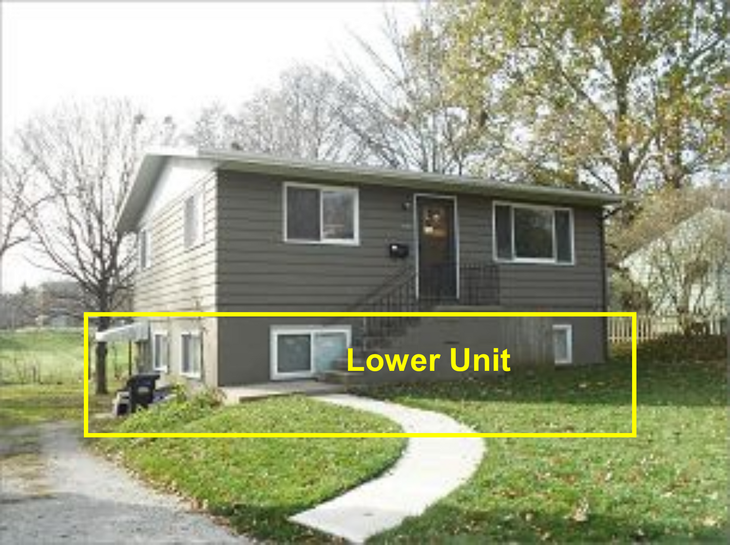 Iowa City House: 1131 1/2 Maple St