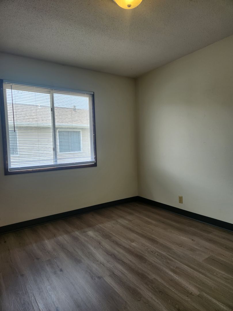 Westwood Apartments 4 of 4