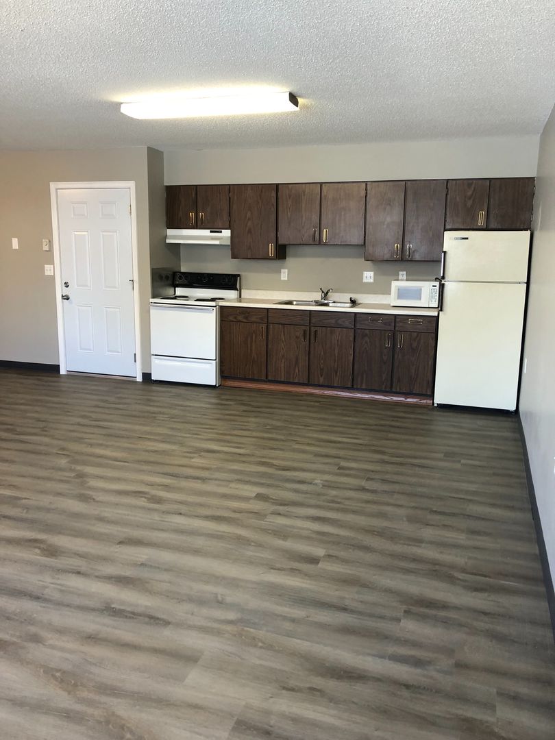 North Liberty Apartment: 425 N. Dubuque St