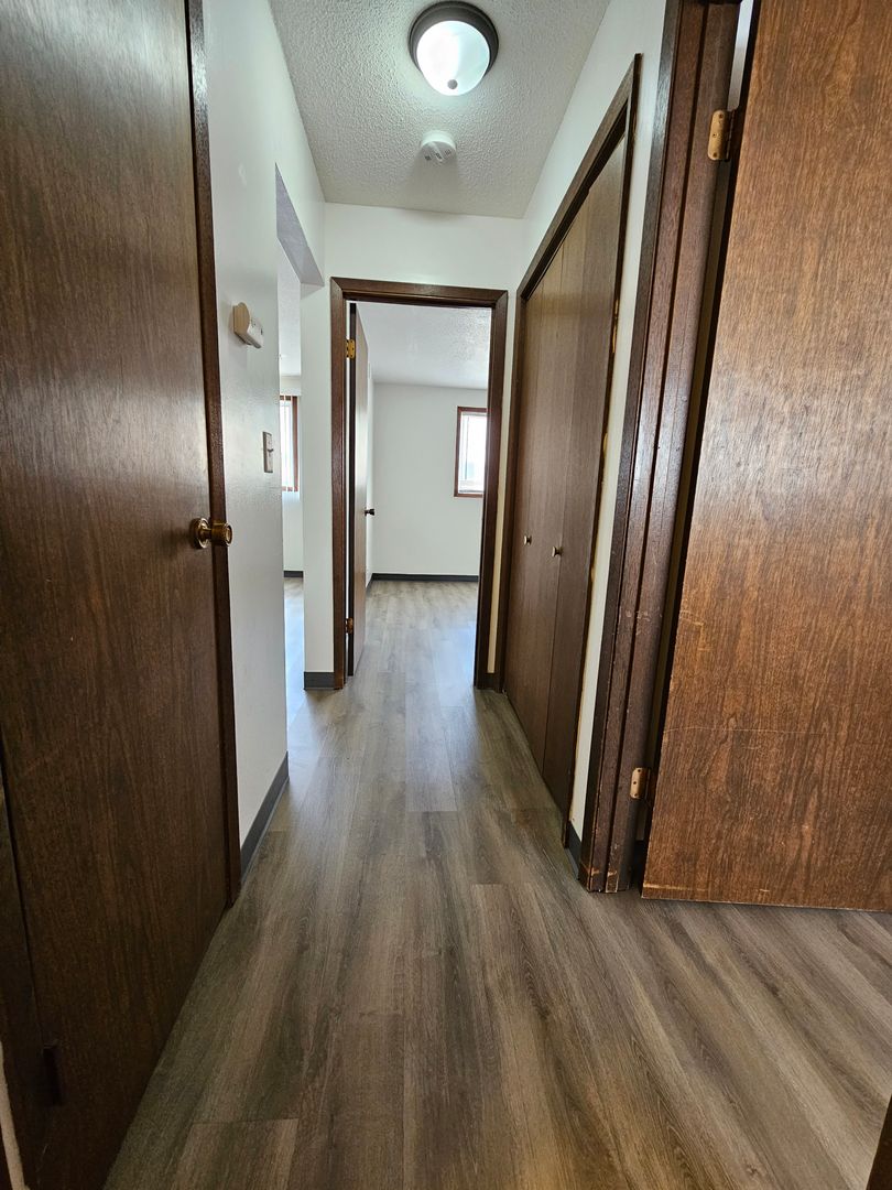 Evergreen Apartments 8 of 10