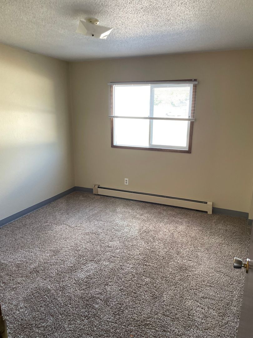 The Malory Apartments 5 of 6