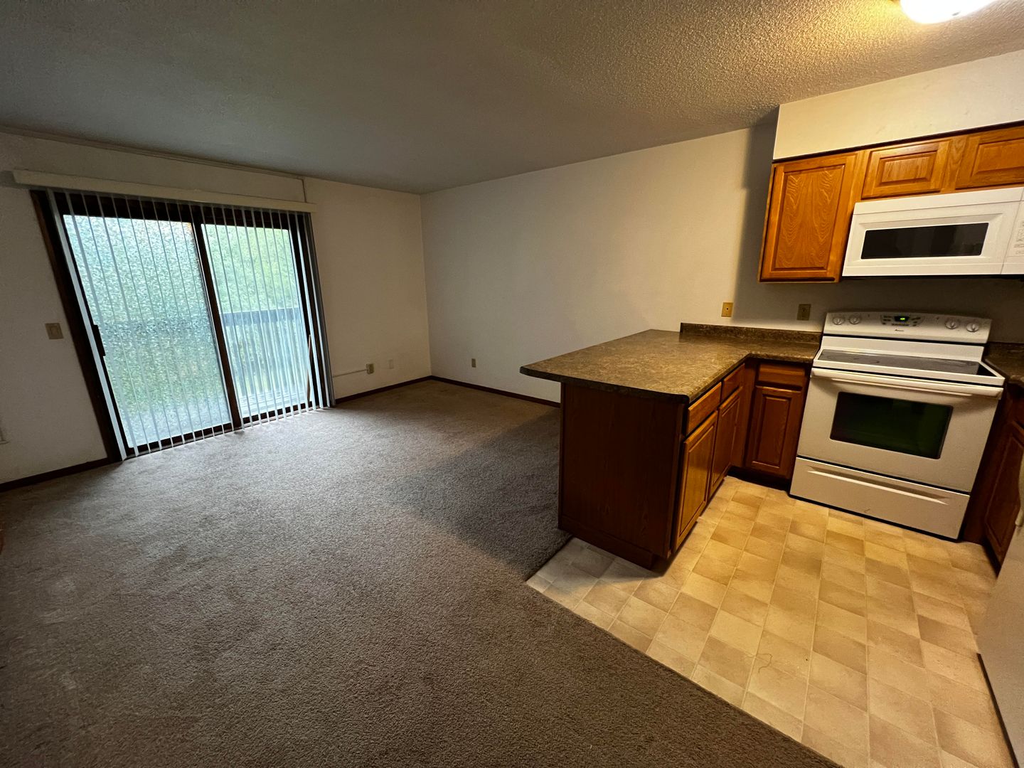 Iowa City Apartment: 2635 Westwinds Dr