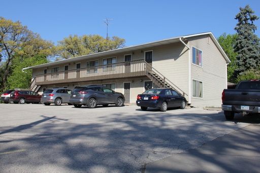 Beautifully Remodeled 1 bedroom 1 bath on River Street!!