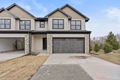 Brand New 3 bedroom 2.5 bath in North Liberty!