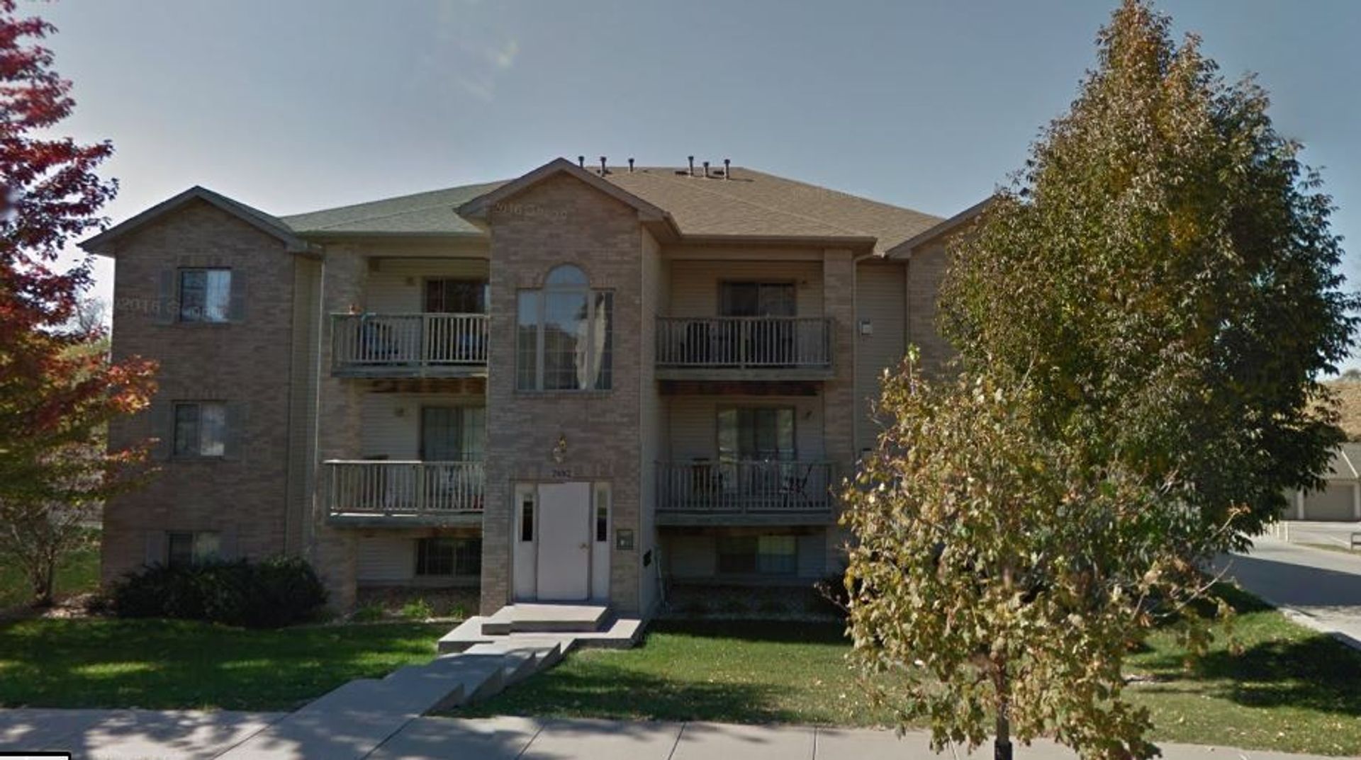 Coralville Apartment: 2882 Coral Ct