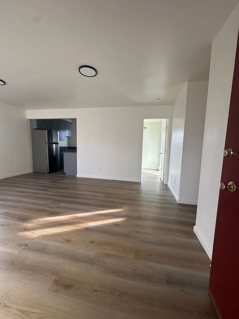 South San Francisco Apartment: 620 Grand Ave