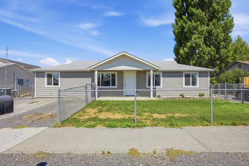 New Price! Best Deal On a 4 Bed Home! – photo 1