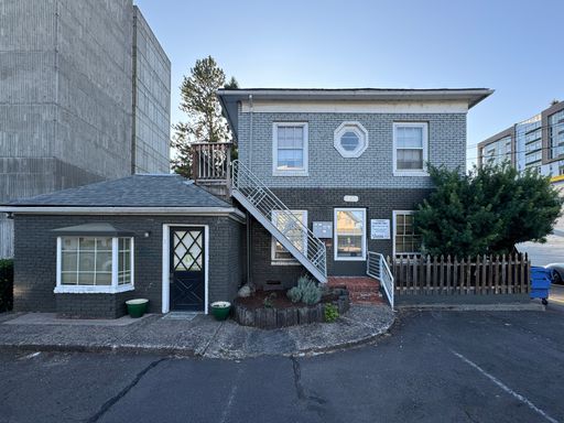 950 Patterson Street, #1 – photo 1