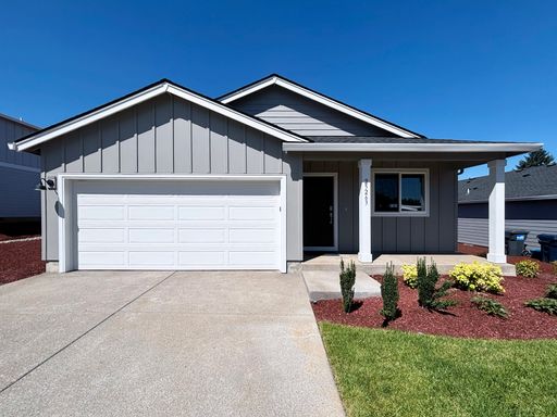 New Construction 3 Bed/ 2 Bath in Veneta