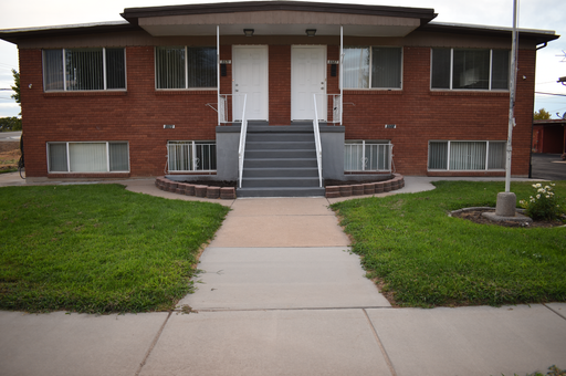 2 bedroom apartment in Roy – photo 1