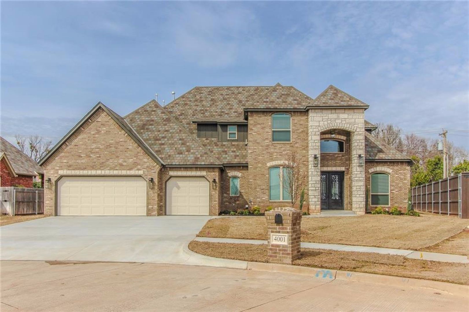Norman House: 4001 Sam Gordon Drive