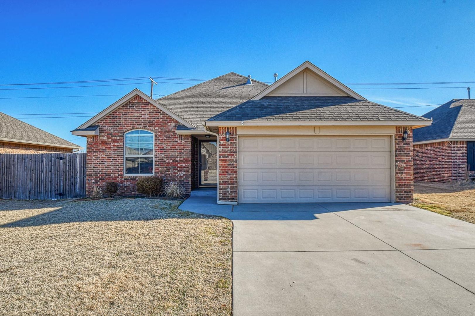 Moore House: 1004 Ridgeway