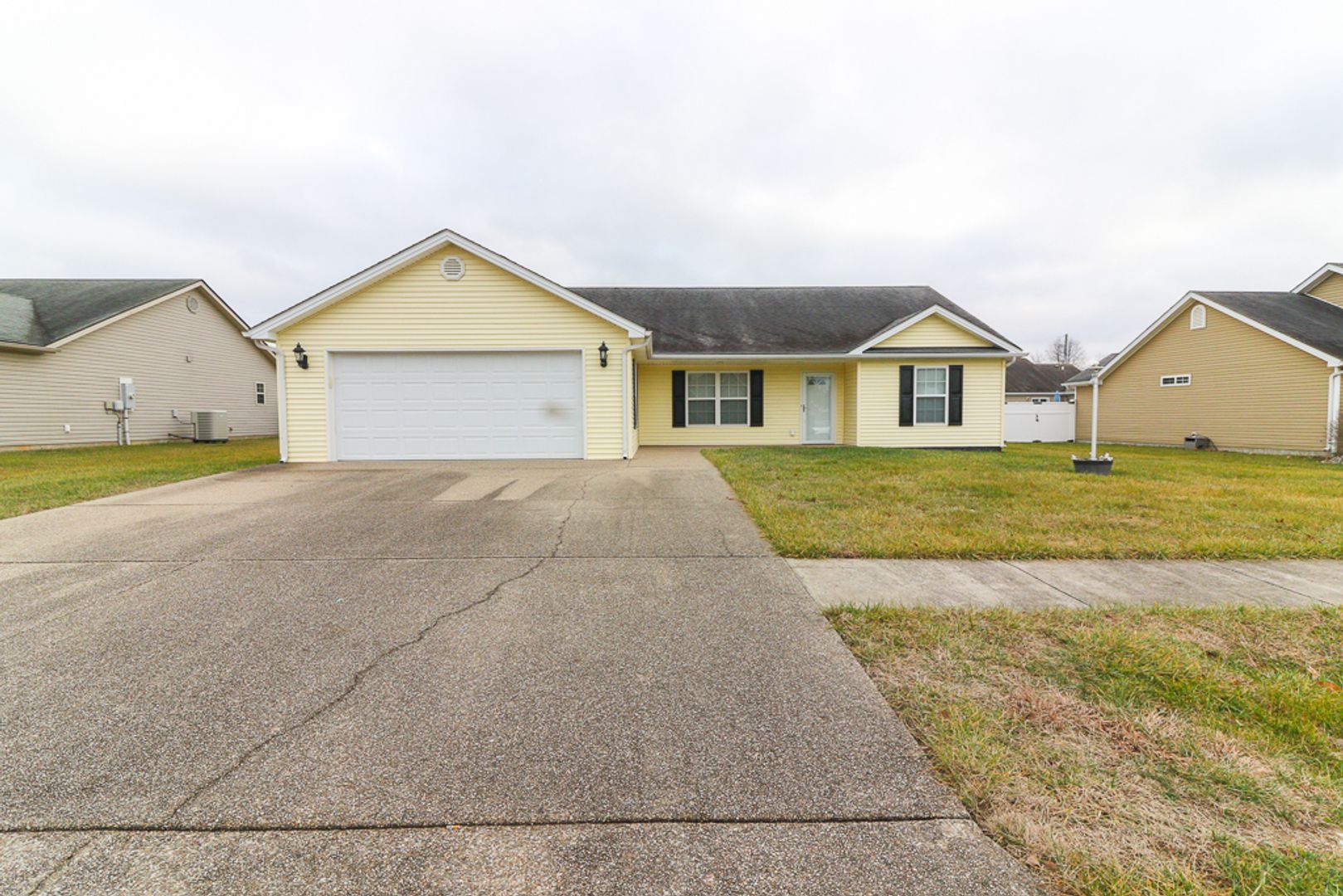 Vine Grove House: 106 Ethan Court