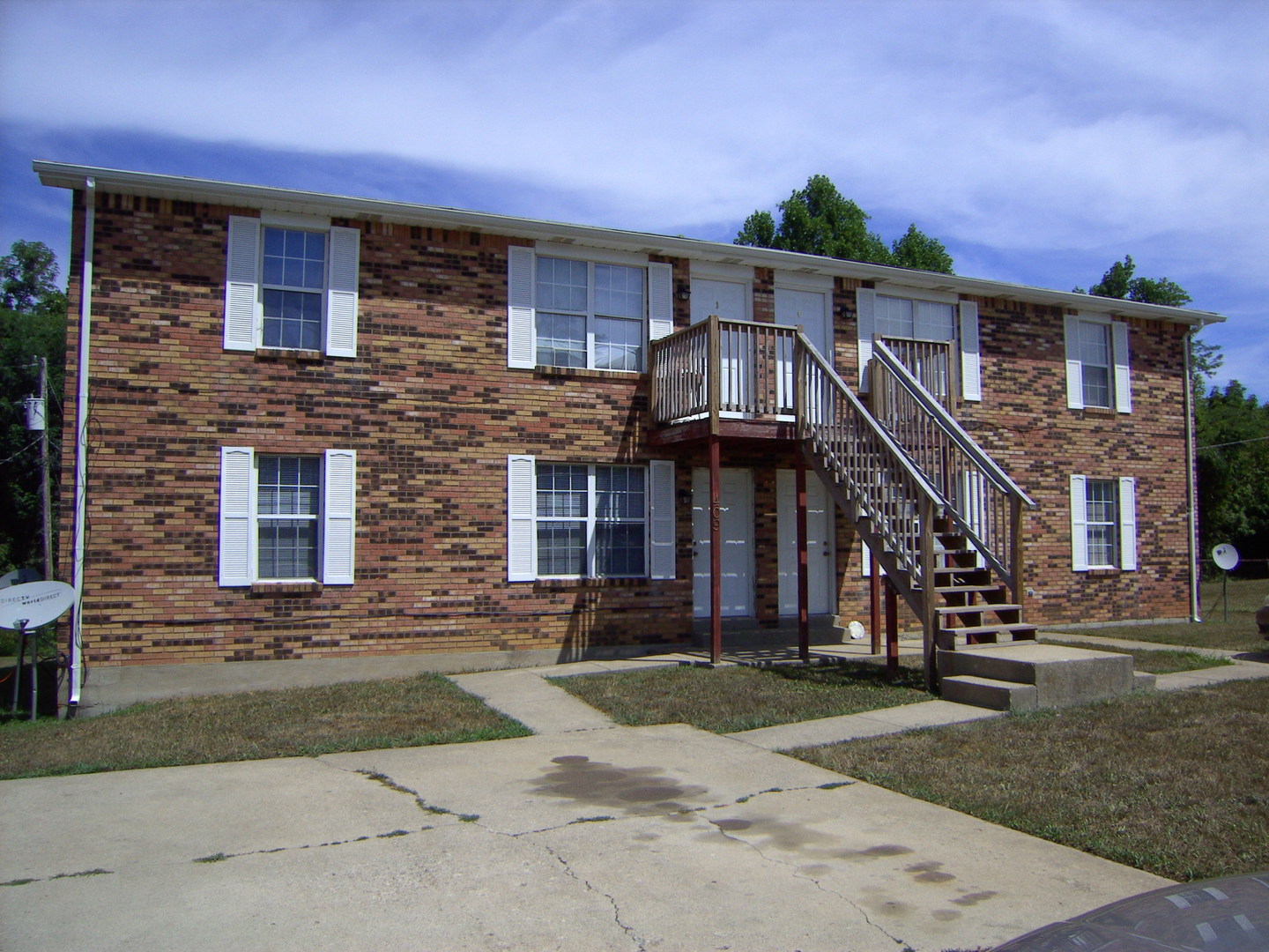 Radcliff House: 409 Shelby Ave #3