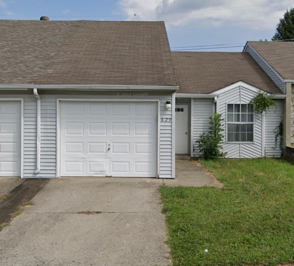 Radcliff House: 629 Potomac Court