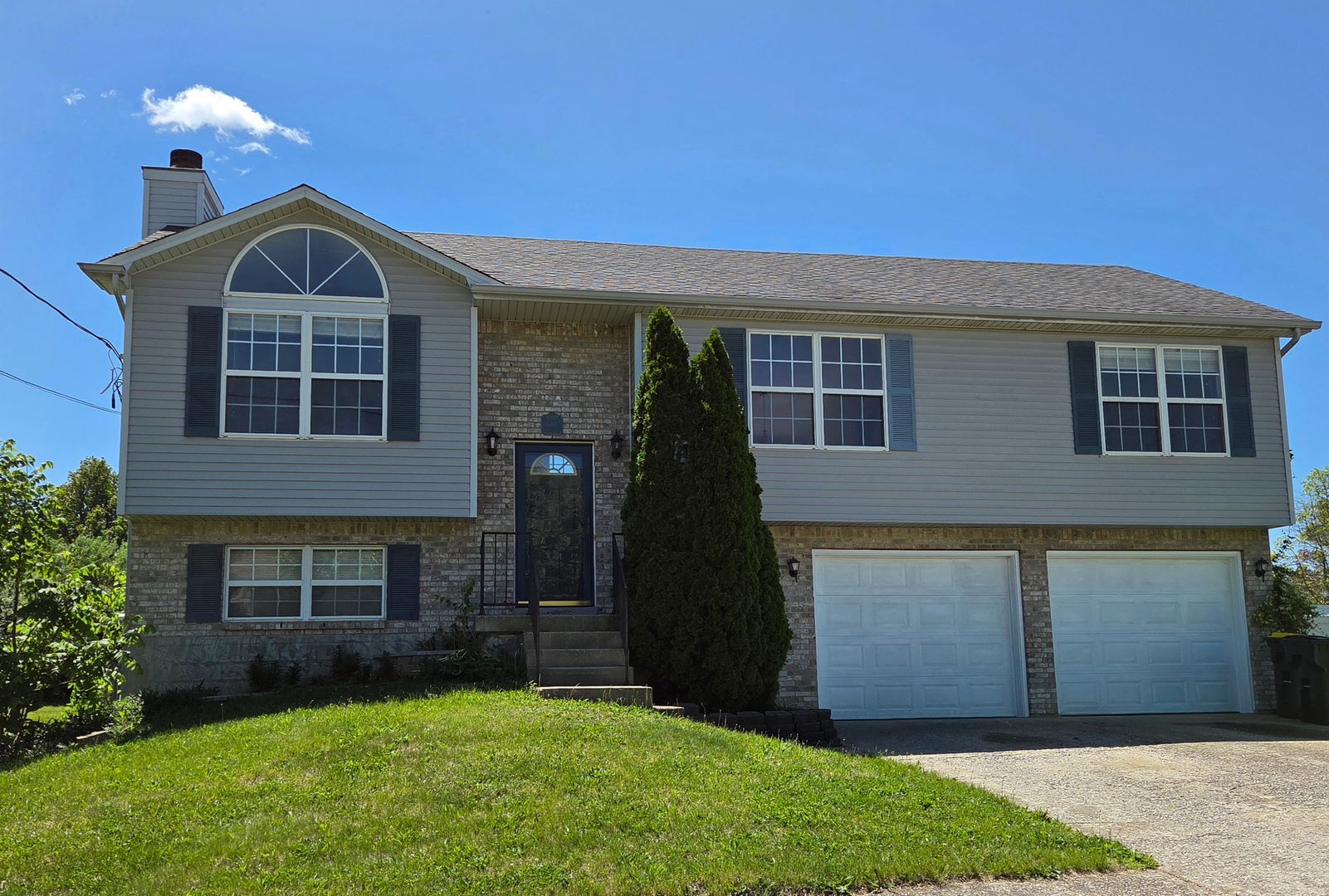 Radcliff House: 140 Byerly Blvd