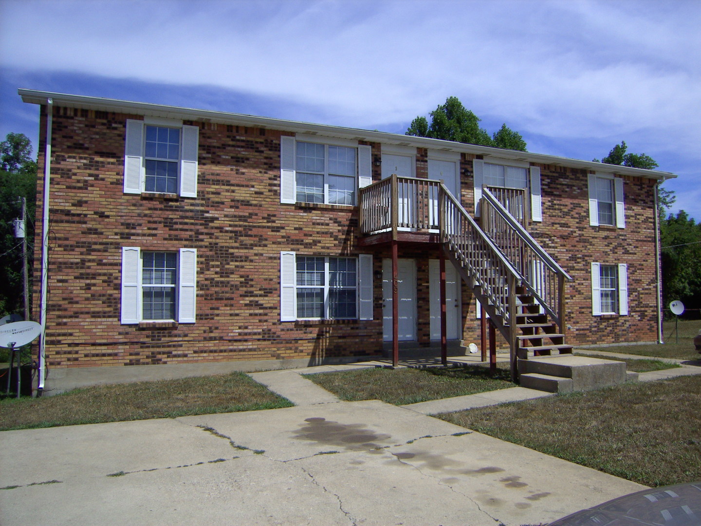 Radcliff House: 409 Shelby Ave #1