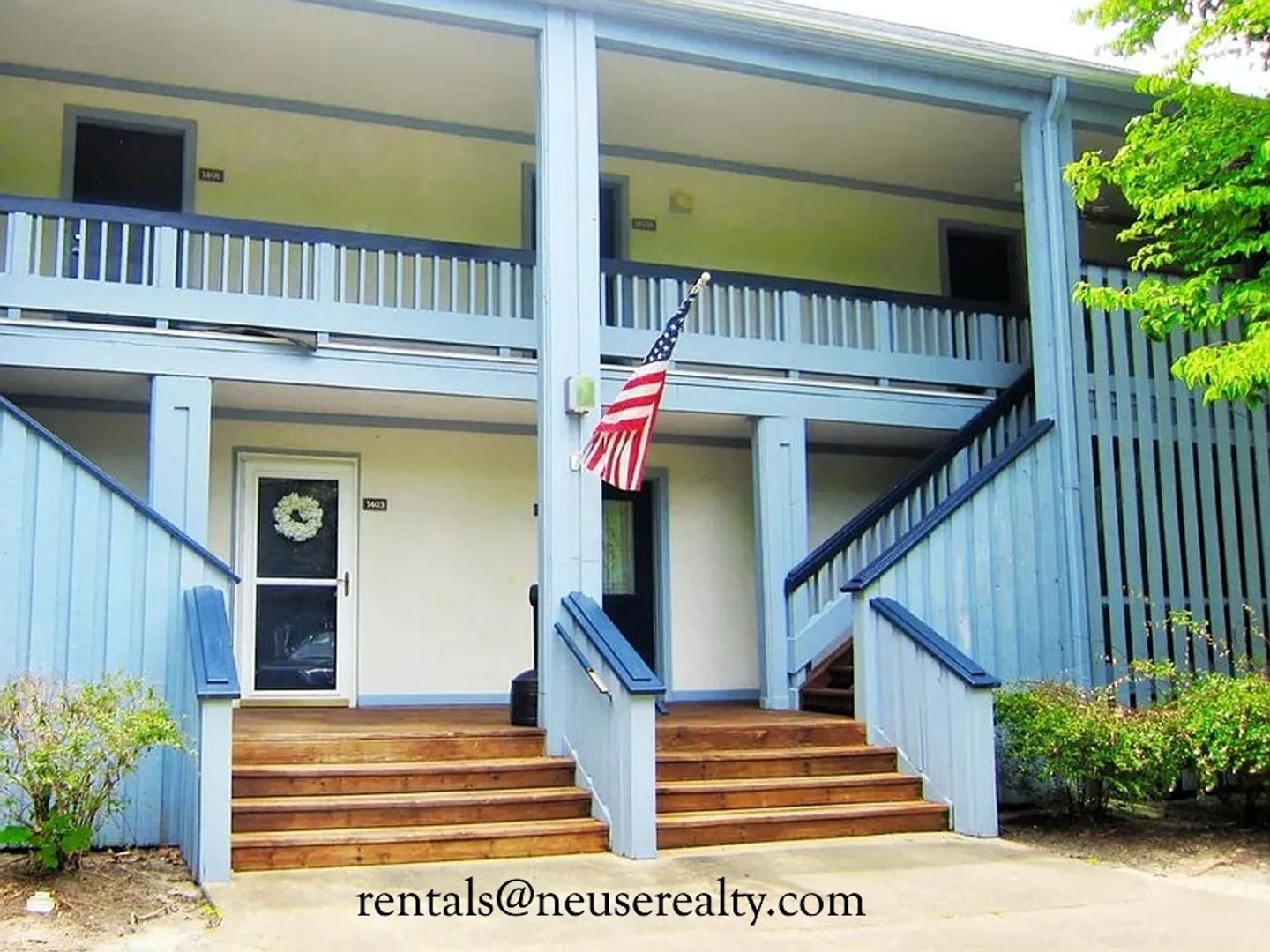 New Bern House: 1606 Harbourside Dr