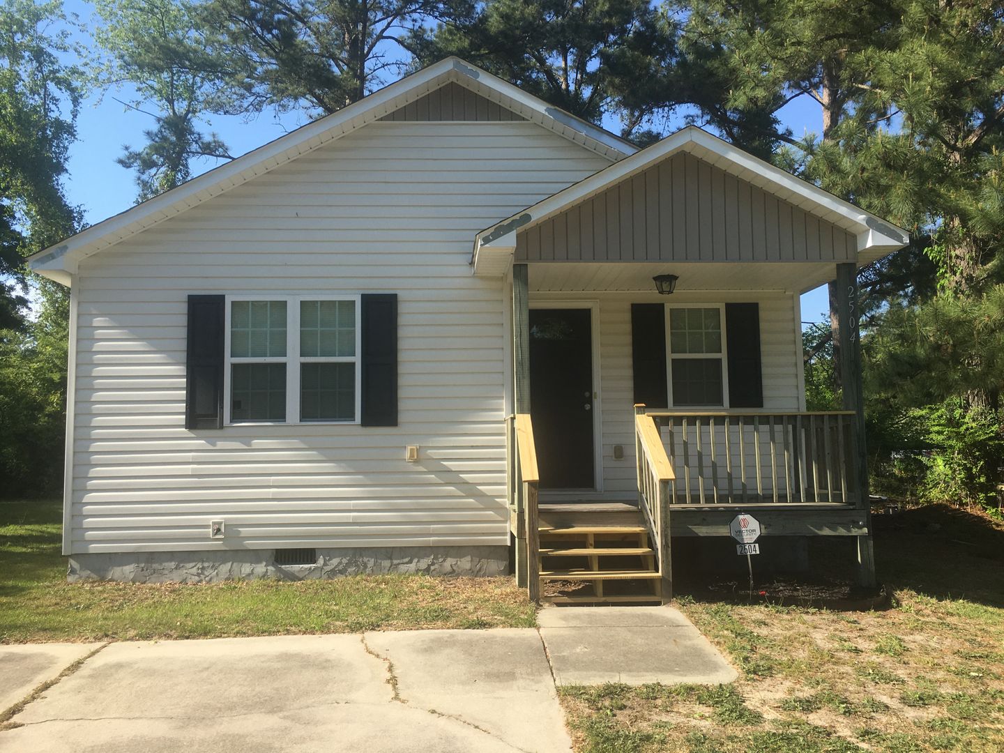 New Bern House: 2504 McKinley Ave