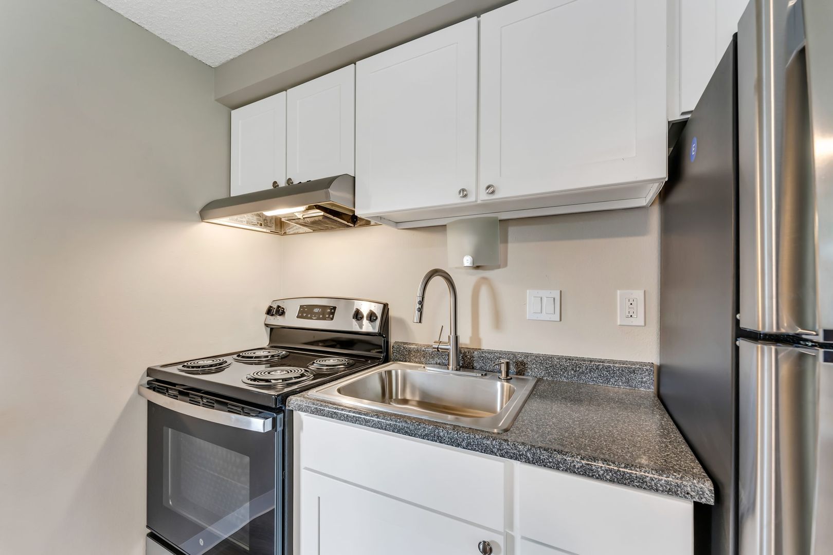 Reno Apartment: 2796 Plumas Street