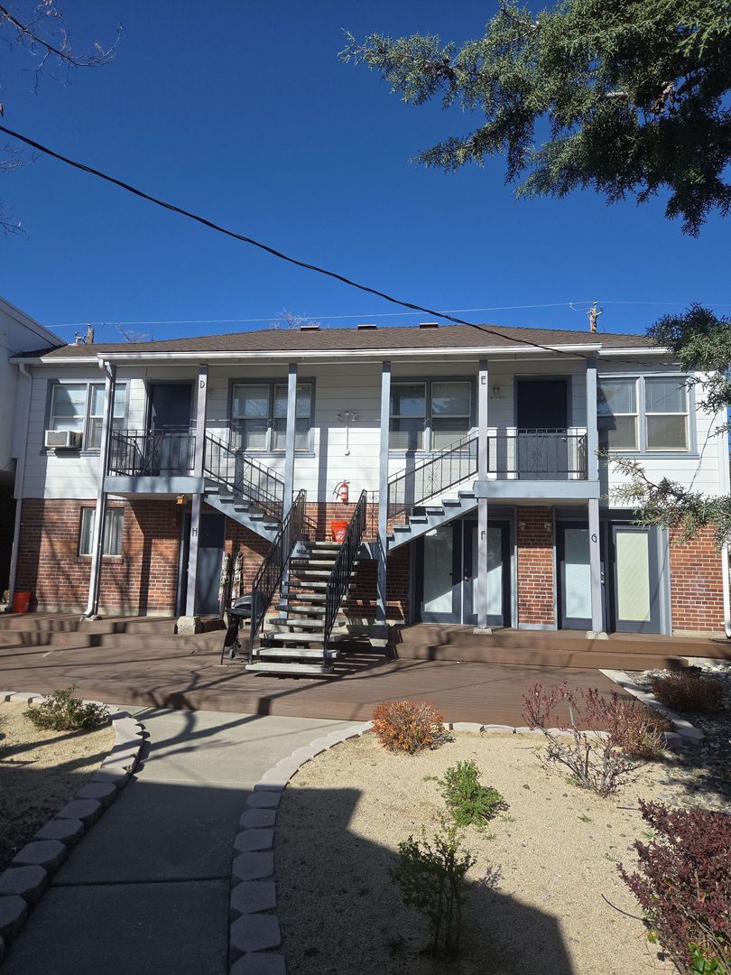 Reno Apartment: 323 St Lawrence & 631 Humboldt