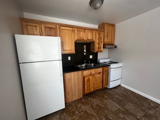 One bedroom close to the Truckee River – photo 1
