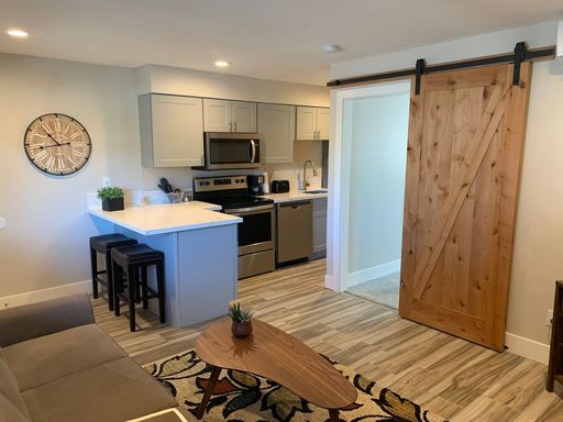 1x1 Keystone & 2nd St - Deposit Assistance Available with Obligo – photo 1