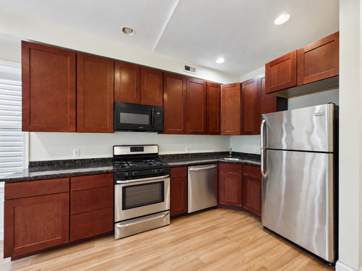 4 Bedroom Apartment – 4212 Powelton Avenue  - Unit 2, Philadelphia, PA 19104