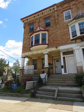 4500 Springfield Avenue Unit 3F- Cozy 1 Bedroom Apartment in Cedar Park! – photo 1