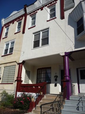 Large 3 bedroom apartment near Drexel! – photo 1