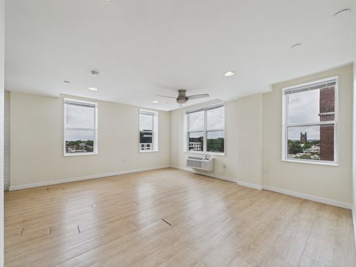 Welcome to Croydon Hall Apartments – photo 1