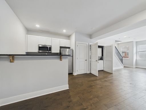 Two bedroom apartment in Powelton Village! – photo 1