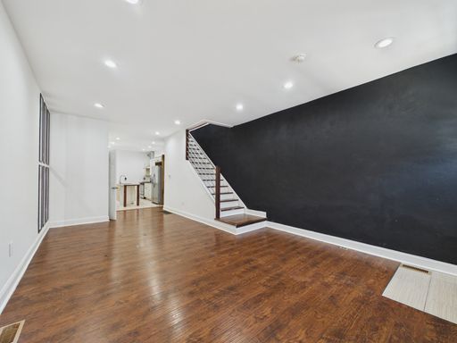 Welcome to 885 N 45th Street! – photo 1