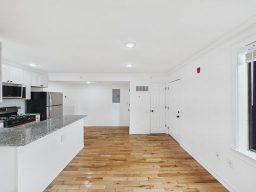 2 Bedroom Apartment – 4015 Haverford Avenue - Unit  4R, Philadelphia, PA 19104