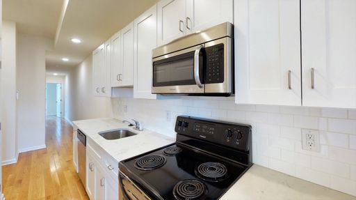Welcome to 303 N 41st Street! – photo 1