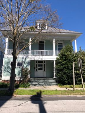 Beautiful 2 Bedroom in Downtown – photo 1