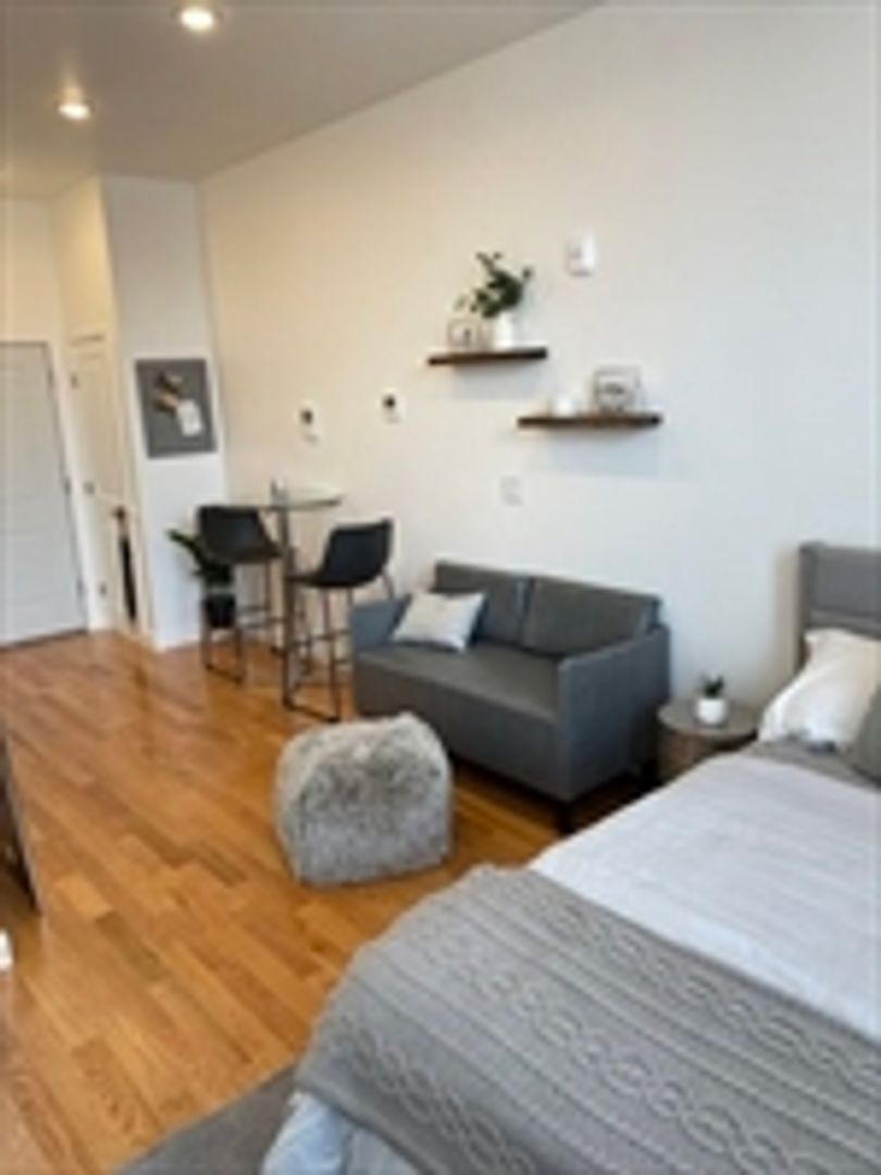 Lynn Apartment: 64-68 Market Street